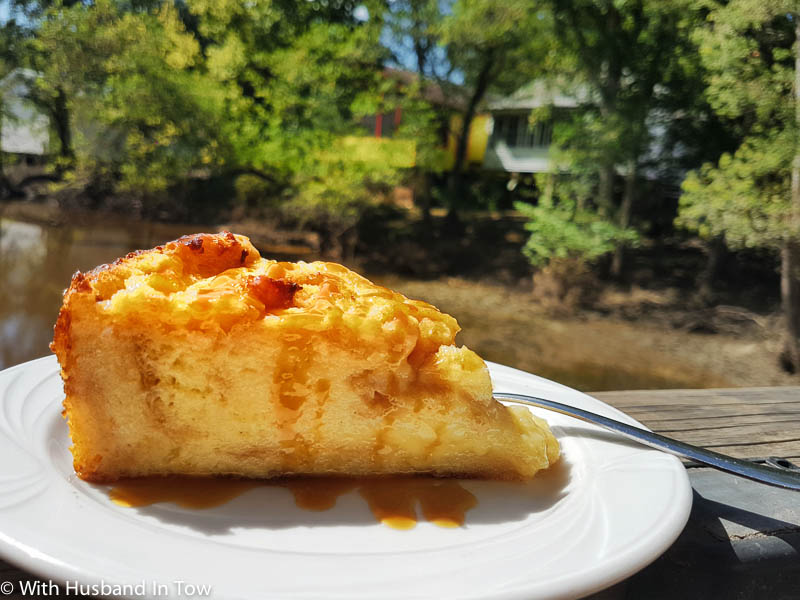 gulf coast eats bread pudding