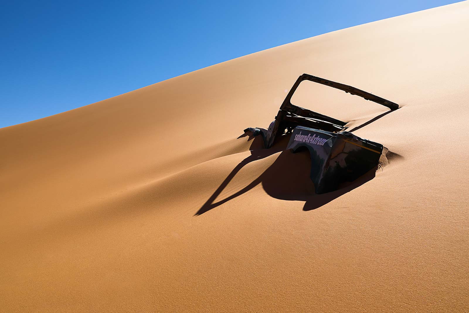 When trying your luck with the Erg Chebbi sand dunes, be sure to know what you're doing, or you'll end up digging...