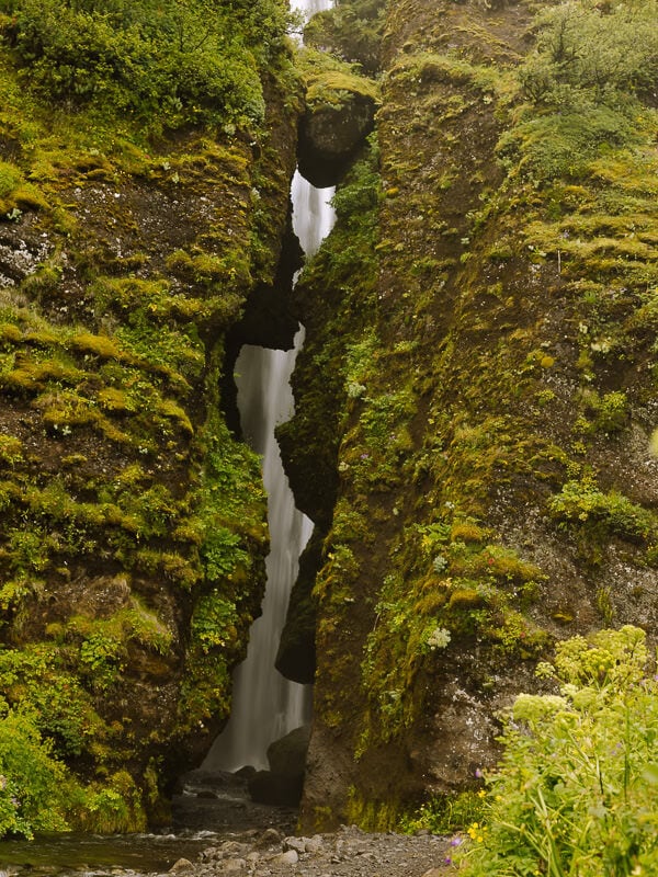 seljalandsfoss iceland waterfall 3